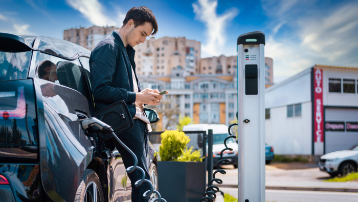 Are There Tax Incentives For Electric Cars Men With Kids