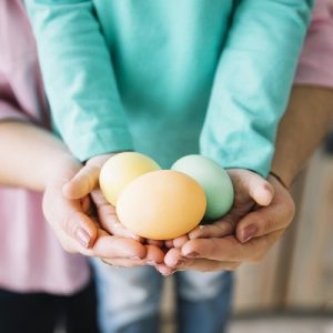 Best Easter Games - Egg toss