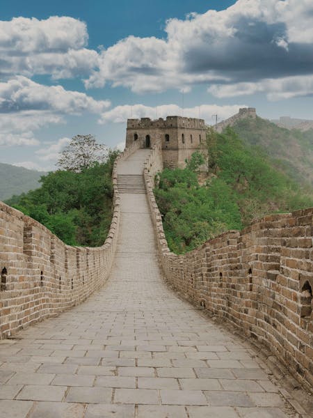 great wall - places to travel with kids